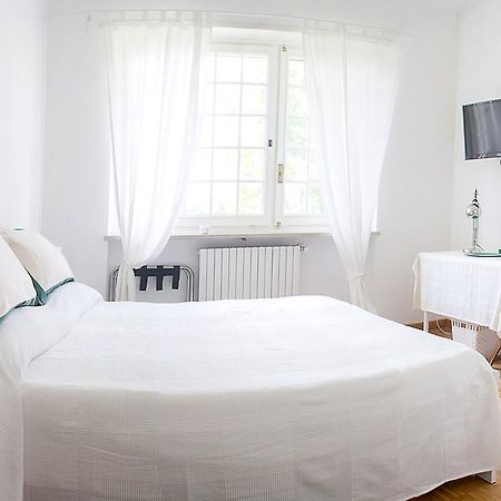B&B "La Riviera" Arignano ภายนอก รูปภาพ